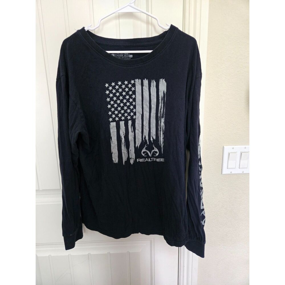 Realtree Men’s XL Black Long Sleeve Shirt American Flag Hunting Graphic Tee